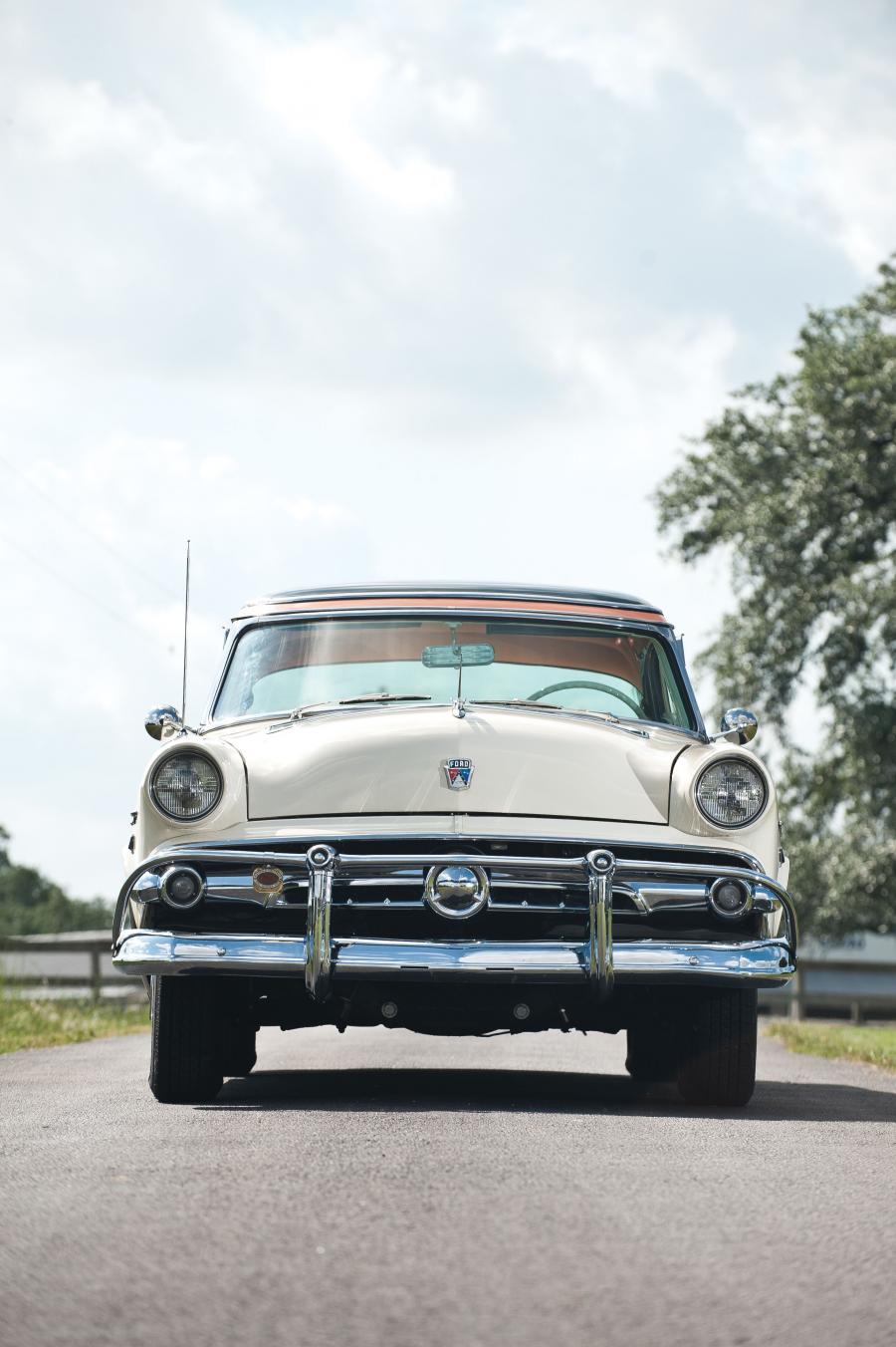  Ford Crestline Skyliner V8 1954 года  (фото 39 из 75)